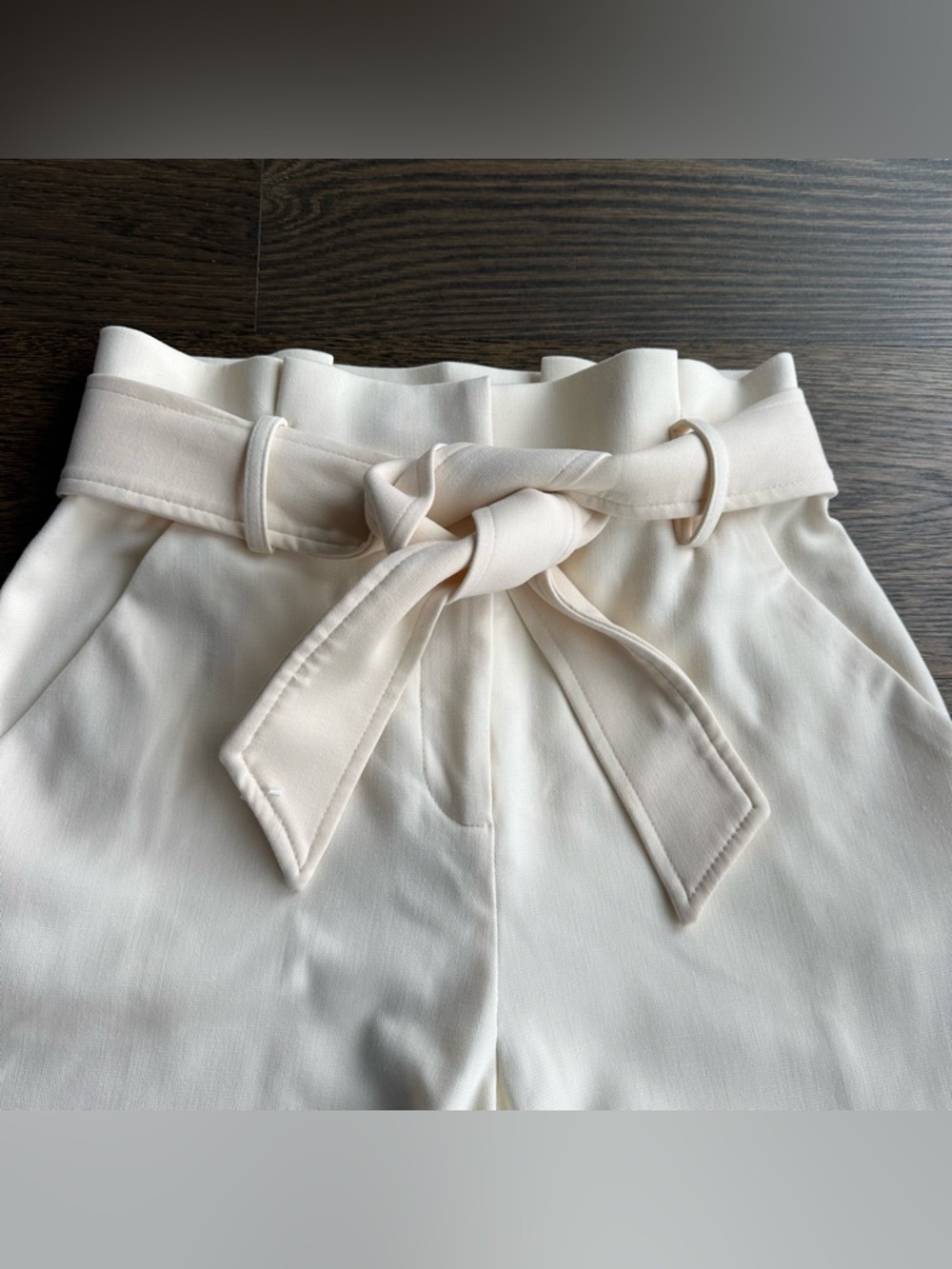 Veronica Beard Setti Belted Paperbag Pants - Ecru - NWOT - Size 4 - Picture 2 of 10
